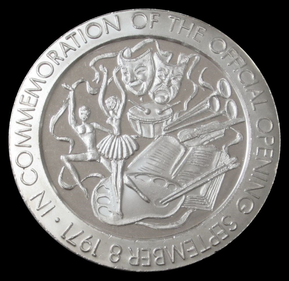 ジョン・F・ケネディセンター 記念プレート 1971年 限定版 1971 SILVER JOHN F KENNEDY CENTER FOR PERFORMING ARTS OPENING