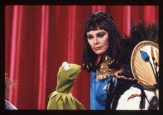 The Muppet Show Original 35mm Transparency Elke Sommer 1979 as Cleopatra Kermit