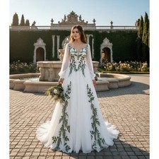 Vintage Rustic Wedding Dress with Green Leaf Embroidery Lace A-Line ChiffonGown