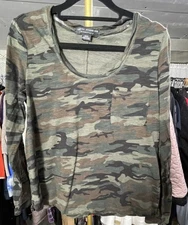 Social Standard By Sanctuary Camouflage Long Sleeve T-shirt Woman's Sz S