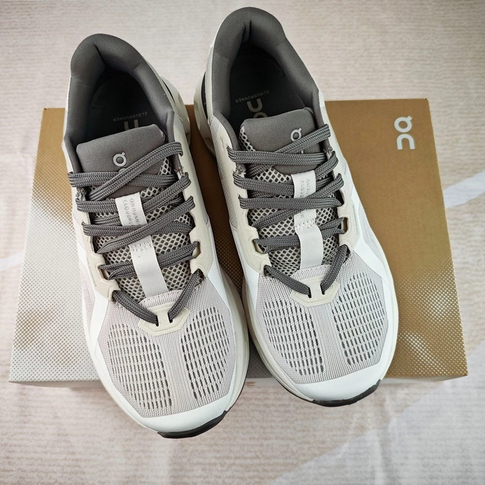 On-Cloudrunner 2 Frost | White Sneakers Women Standard Running Shoes Size 7/8/9 - Image 4 of 4