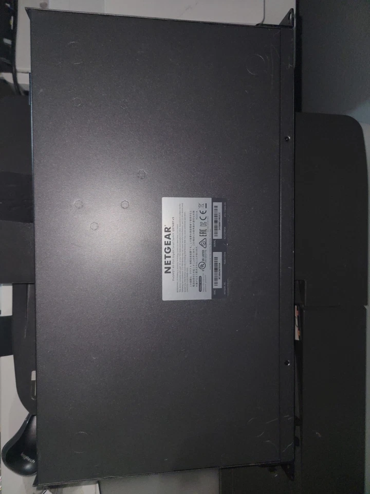 NetGear ProSafe (GS748T-500NAS) 48-Ports Rack-Mountable Switch Managed - Image 3 of 3