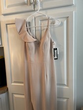 New Xscape Women's Formal Dress Pink V-Neck Ruffle Shoulder Sleeveless Slit Sz 0
