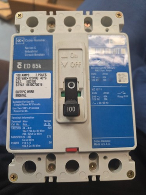 #ad #ad 🤪 CUTLER HAMMER 100 AMP CIRCUIT BREAKER 240 VAC 3 POLE ED3100 $105.00
