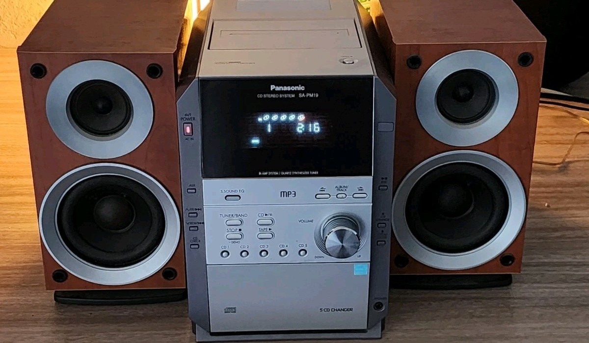 Panasonic SA-PM19 Bookshelf CD Stereo System 5CD Good Sound (No