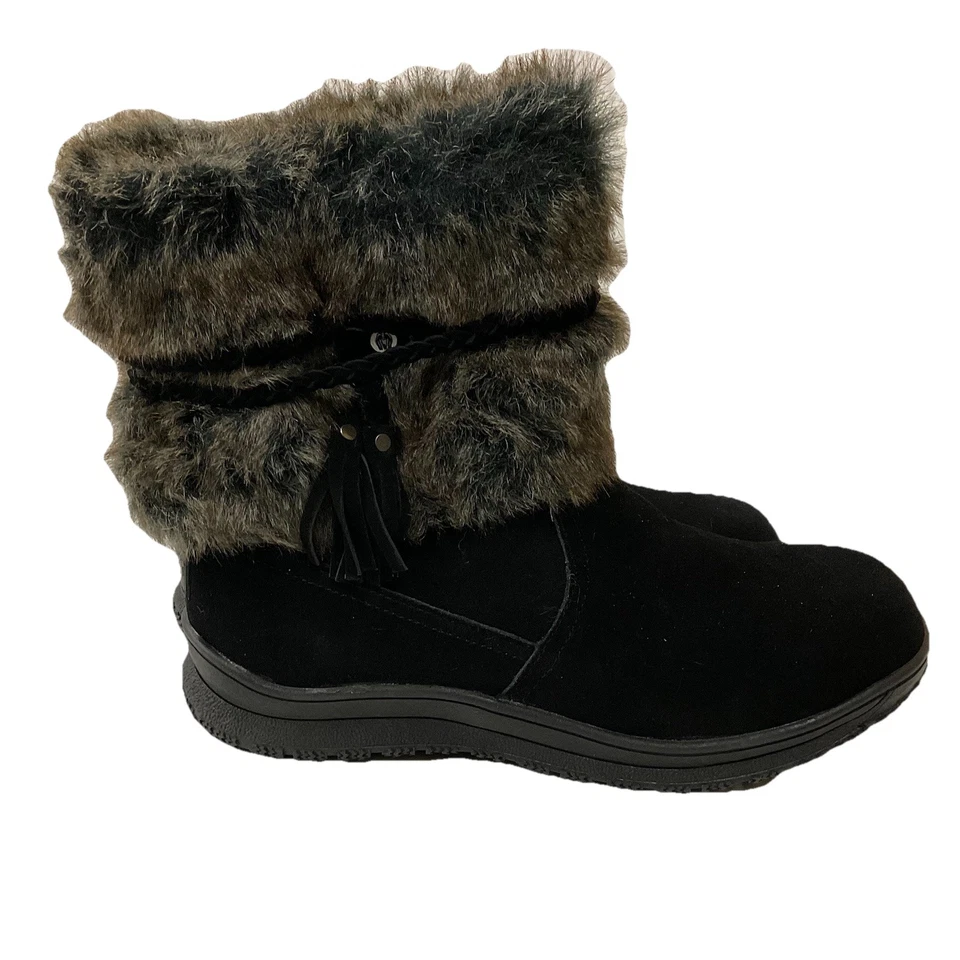 Botín negro con corbata trenzada de gamuza Everett para mujer Minnetonka 10M repelente al agua Foto 2 de 4