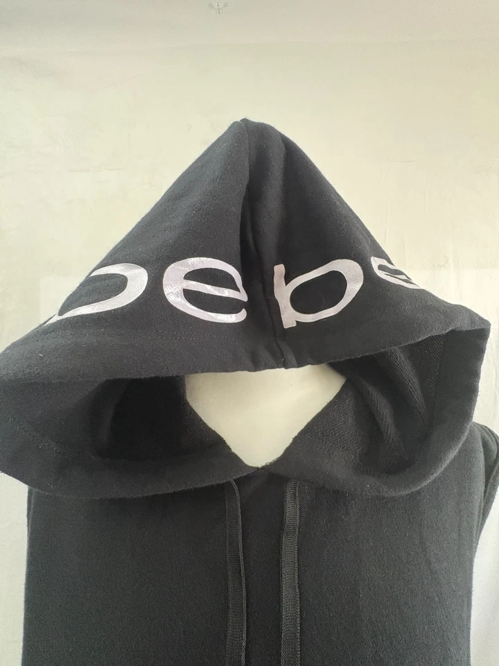 Sudadera con capucha bebe sin mangas para mujer talla grande negra malla a rayas logotipo cordón Foto 2 de 4