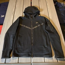 Nike Tech Fleece Black Hoodie Full Zip Men’s Size Small