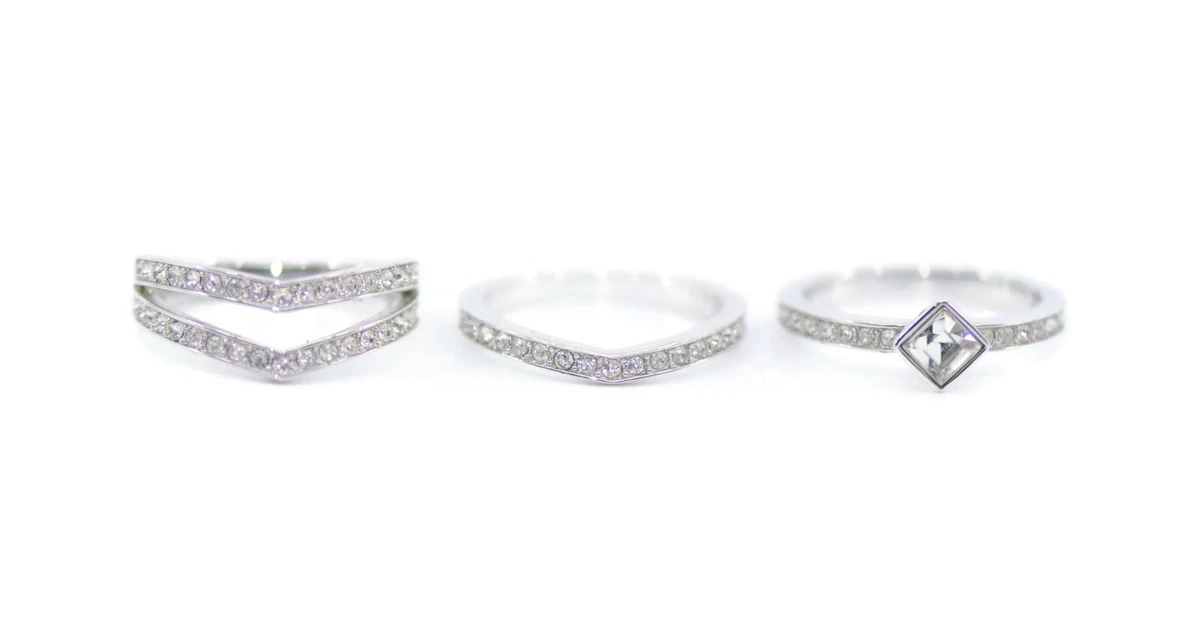 Swarovski store alpha ring