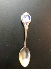 " U.S. CAPITOL-WASHINGTON D.C." Collectible Souvenir Spoon 3 3/8" Made in USA