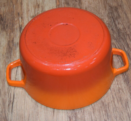 French 20cm Volcanic Orange Cast Iron Casserole Roasting Dish Pan Pot Vintage - Picture 12 of 16