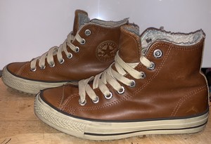 converse marrones cuero