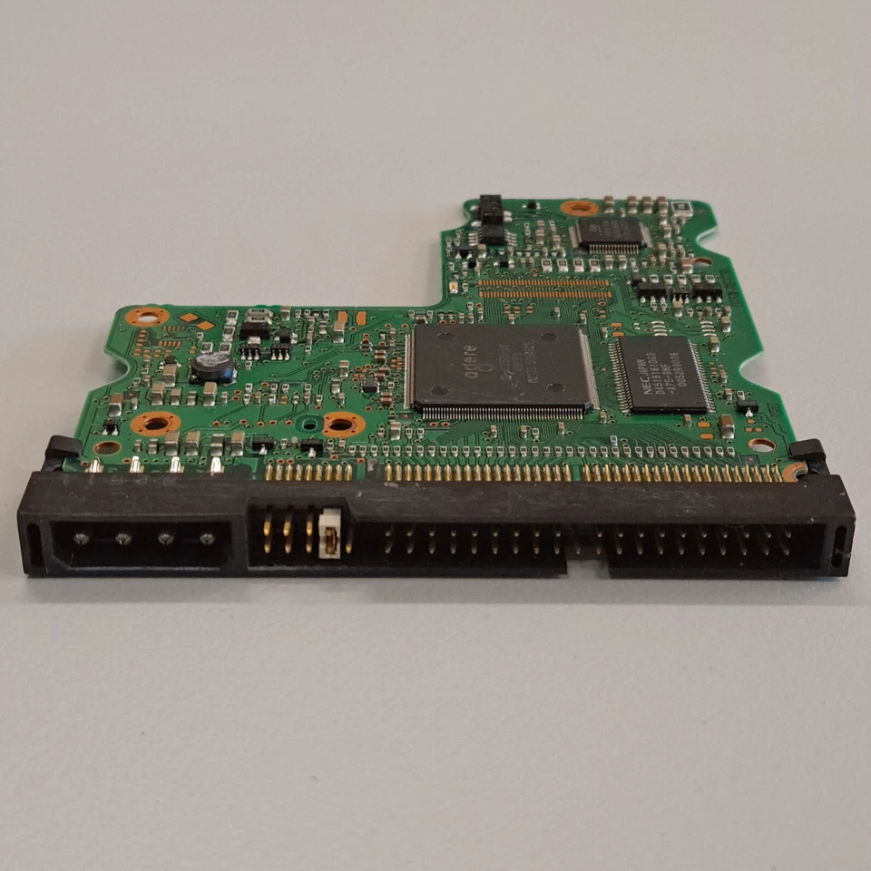 Maxtor D740X-6L 3.5" 40GB IDE ATA/133 HDD PCB Board 10-123301-01 REV D VA3 2526S - Image 2 of 4