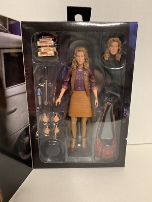 2021 Neca Teenage Mutant Ninja Turtles  Ultimate April O'Neil  7 '' Action Figure
