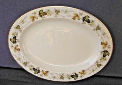 Royal Doulton LARCHMONT TC 1019 Made in England Fine China 