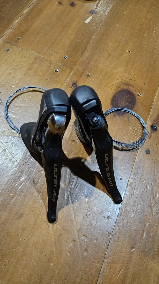 Shimano Ultegra R8020 Complete Groupset, 11spd, Mechanical, Disc, Dura-Ace Chain - Image 2 of 4