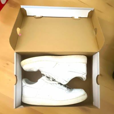Nike Air Force 1 Herren Sneaker Low Top Weiß Schnürung Freizeit EU 44,5
