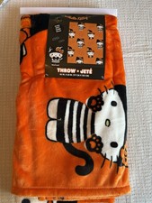 Hello Kitty Super Soft Orange Witch  Bats 46 x 60 Pink Blanket Halloween NWT