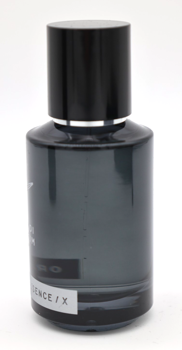 香水(ユニセックス) PARLE MOI DE PARFUM BLACK HYPER ESSENCE 香水(ユニセックス) PARLE MOI DE PARFUM BLACK HYPER ESSENCE