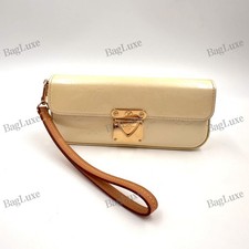 Louis Vuitton Vernis Pochette Lagoon Glasses Case