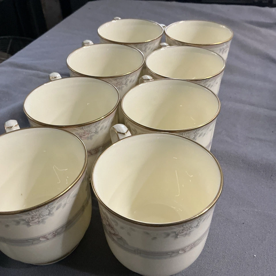 Noritake Magnificence Bone China Gold Rimmed Footed Cup #9736 - Image 2 of 2