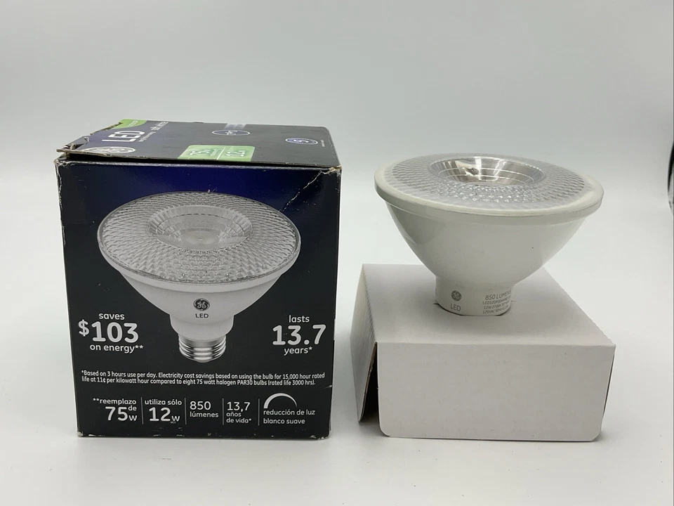 GE LED Soft White Indoor/Outdoor Floodlight PAR30 Short Neck 12W (75W EQ) 1pk - Image 4 of 4