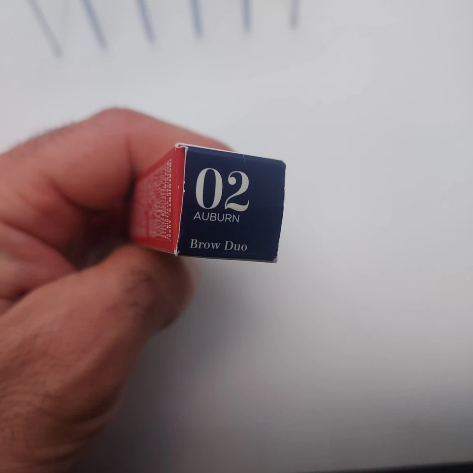 Clarins Brow Duo Define Fixes 02 AUBURN Foto 2 de 4