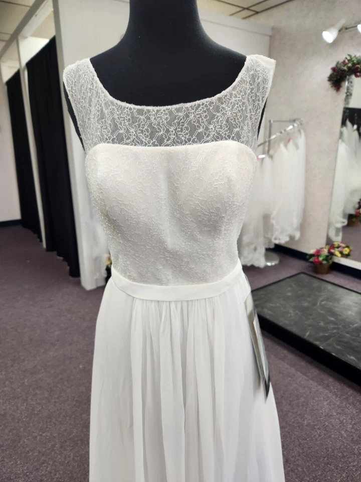 Mary's Bridal 2594 象牙色 8 码 蕾丝/雪纺 新娘礼服/婚纱礼服 — 第 4/4 张图片