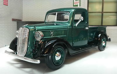 Ford Truck Lorry Pickup 1937 Green Vintage Diecast 1:24