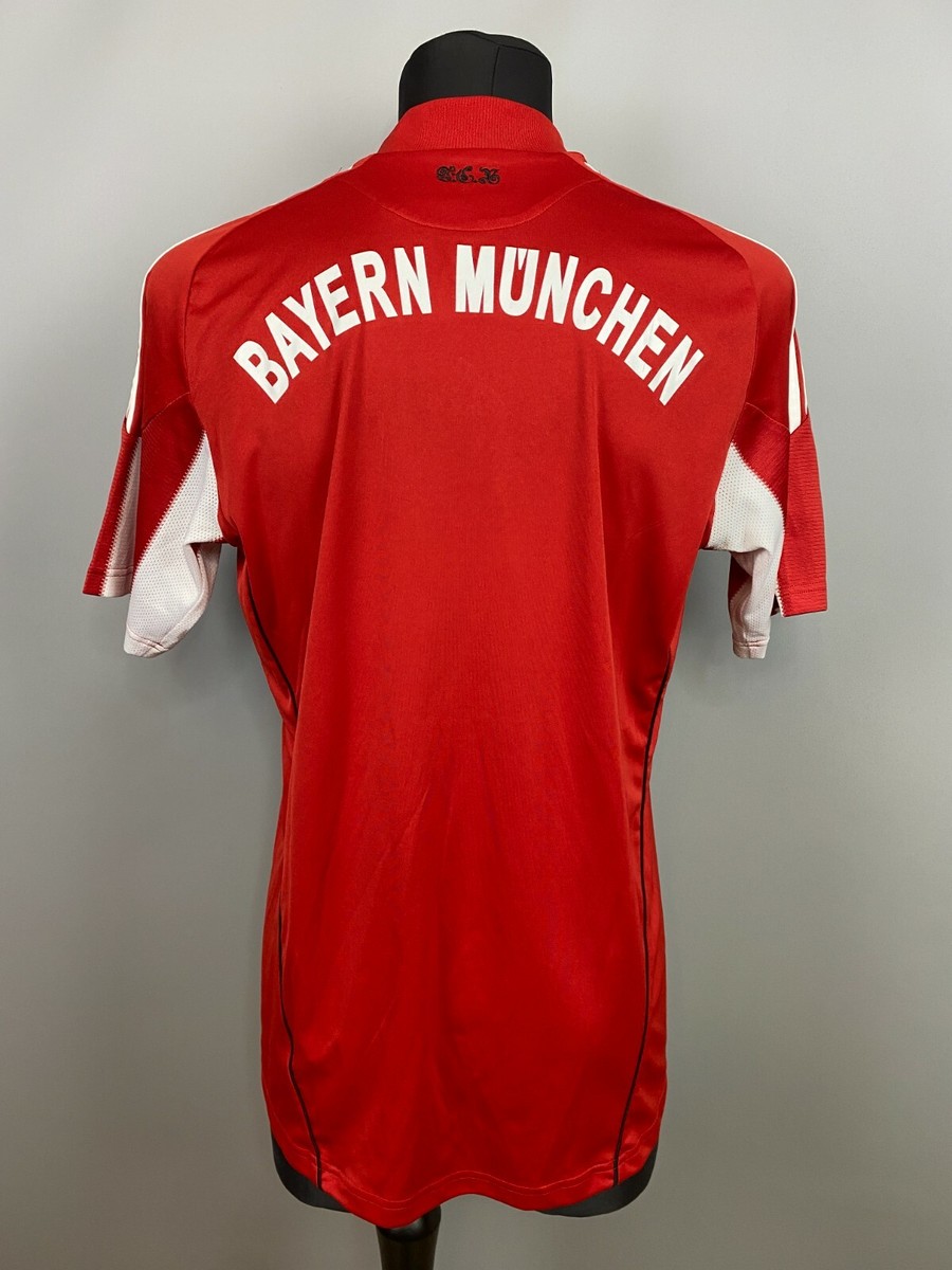Bayern München adidas シャツ 2010-2011シーズン BAYERN MUNICH 2010 2011 THIRD FOOTBALL SHIRT SOCCER JERSEY RARE S