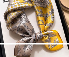 100 Mulberry Silk Scarf Women's Square 53X53CM fashion Printed shawl Scarf Q35