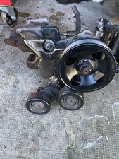 Pompe direction assistée Kia CARENS