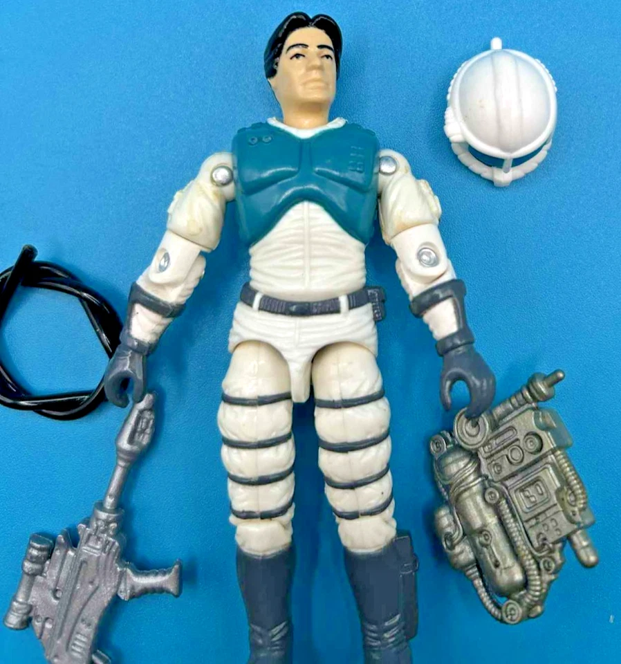 GI joe 1993 Starship pilot, SCI FI v3 100% Complete vintage hasbro gijoe driver - Image 4 of 4