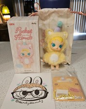 POP MART Baby Molly Pocket Friends Plush Pendant Enjoy The Sunshine Authentic