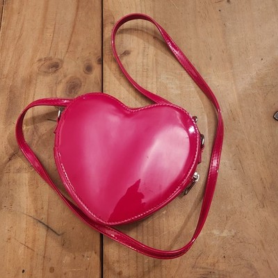 NWOT Pink Red Patent PU Leather Heart Crossbody Shoulder Bag Purse Adjustable...