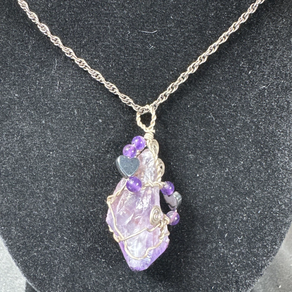 ✨钢丝包装天然紫水晶吊坠和纯银20英寸链式项链✨ — 第 2/4 张图片