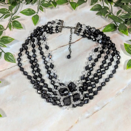 Beaded Choker Necklace 18.75 
