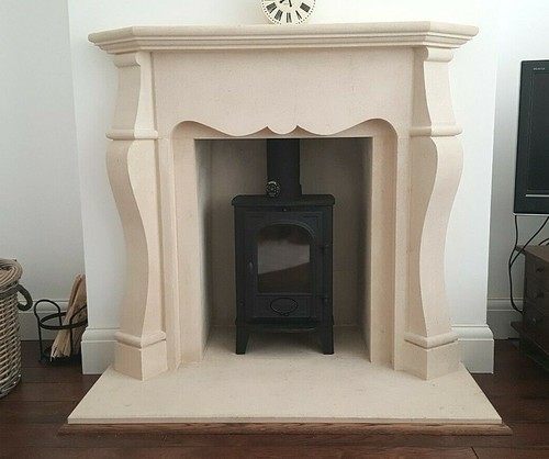 Bath stone limestone fireplace. Fire surround. Hand carved. - Picture 3 of 5