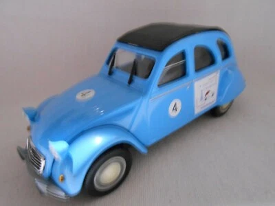 CITROËN 2CV 4 ROUES SOUS UN PARAPLUIE 1/43ème - Photo 1/2