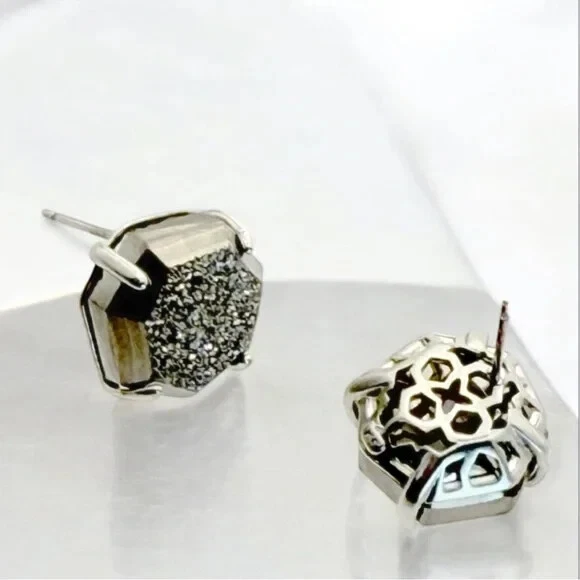 Kendra Scott Davie Drusy Stud Earrings. Retail $85 - Image 2 of 4