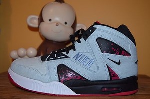 NEW NIKE AIR TECH CHALLENGE HYBRID DENM 8.5 - 12 Washed Denim 653874-400 Agassi | eBay