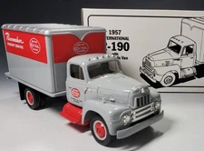 First Gear 1957 International R-190 DRY GOODS NY CENTRAL #10-1188