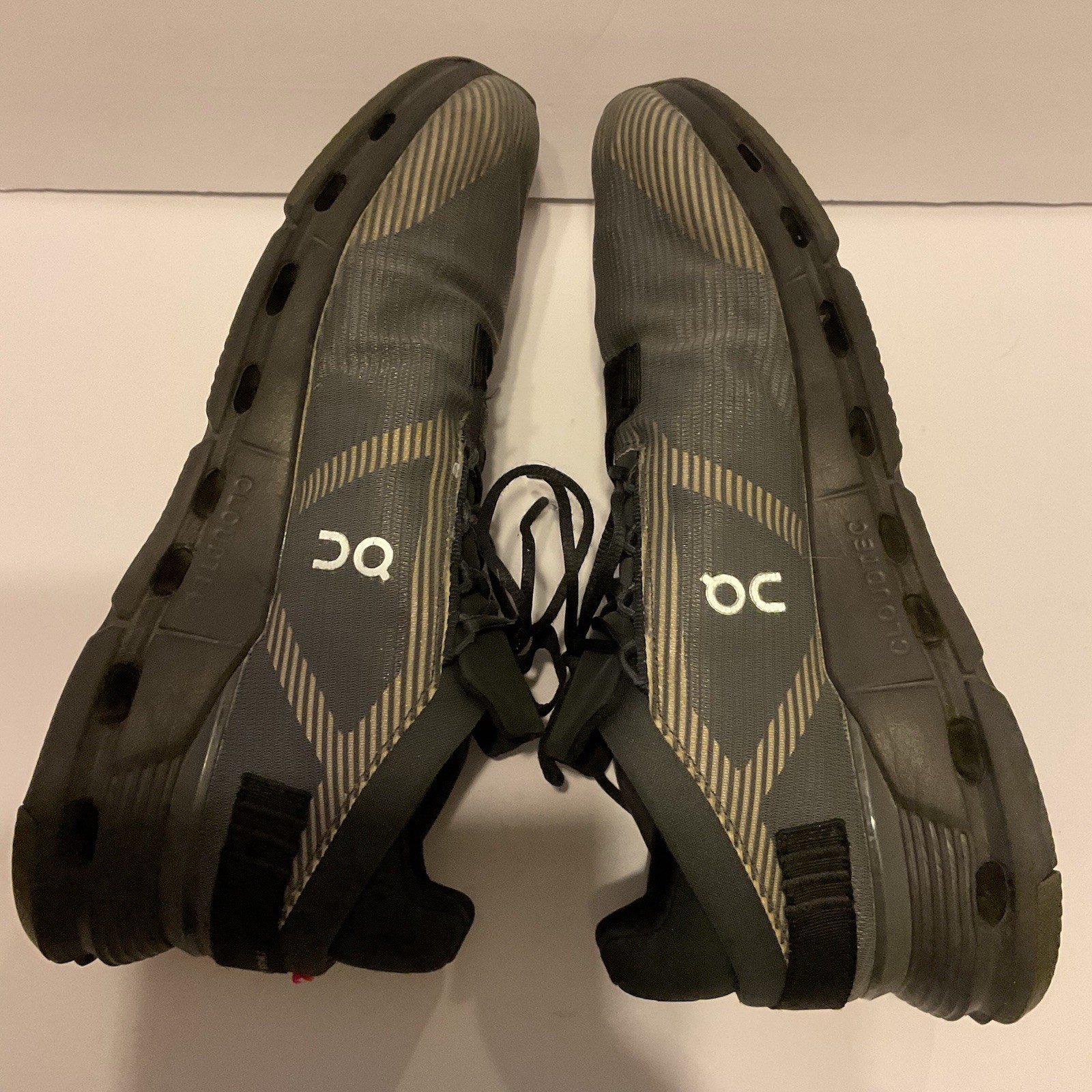 On Cloud On Running Cludnova Void Eclipse Undyed … - image 5