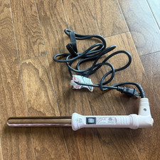 L'ANGE HT015B 1in Ceramic Curling Iron, 410 F Max, Swivel Cord, White 45W