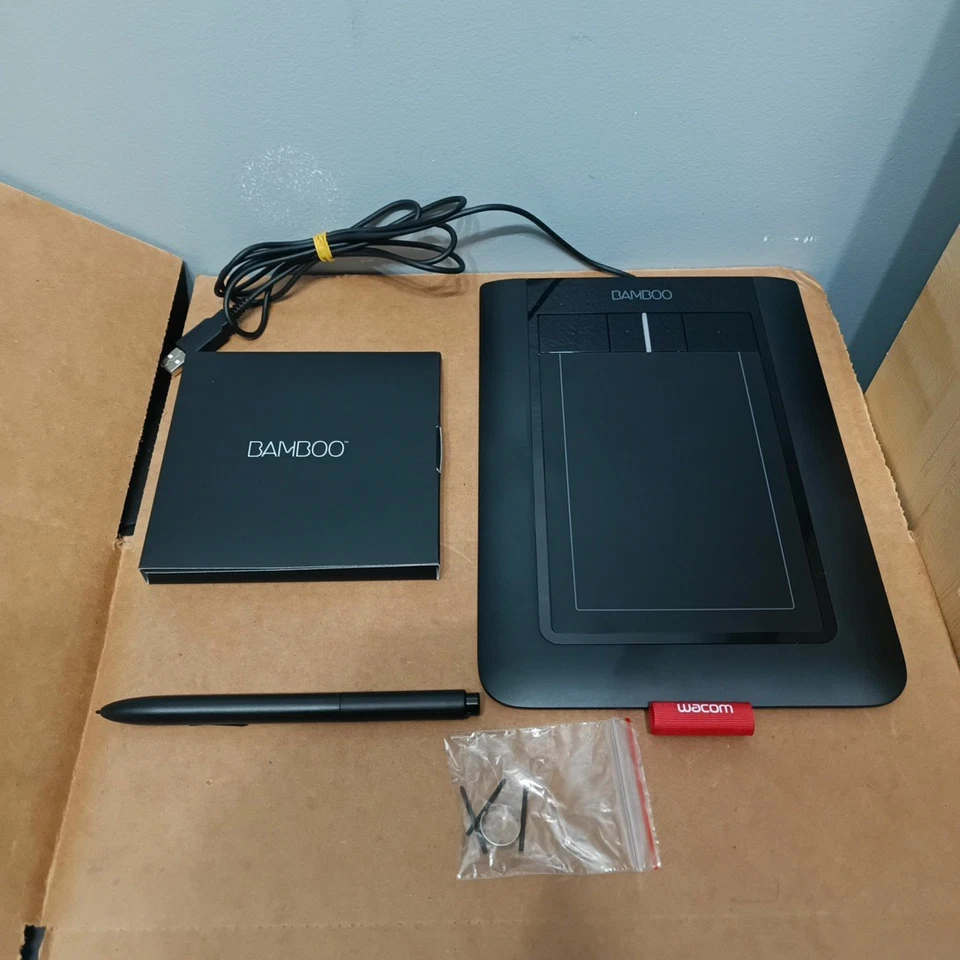 Wacom Bamboo Pen & Touch Graphic Tablet CTH-460 Signature Pad (Open Box) - Image 4 of 4