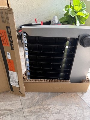 Cooper Lighting Solutions AM180LMH8 HIDROVIA LED Industrial Light Fixture