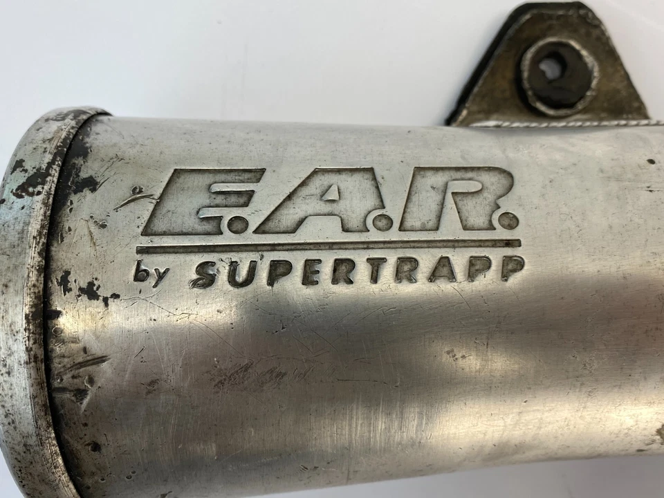 Silenciador de escape SUZUKI DR 350 S 1992 1431014D62 - Imagem 3 de 4