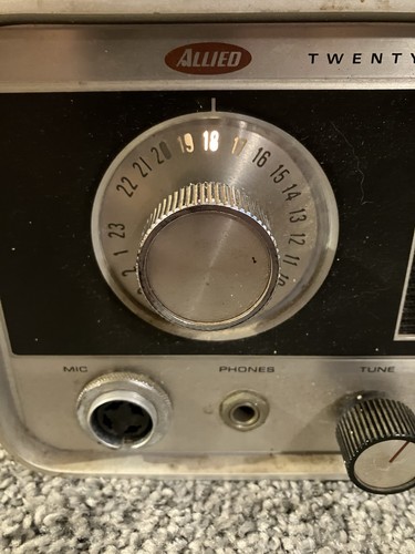 Raro Transceptor de Radio CB Modelo A-2567 Aliado 23 Canales Circa 1967 Funciona - Imagen 3 de 20