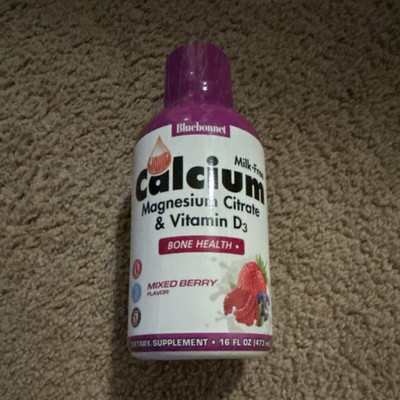 Bluebonnet Calcium Magnesium Citrate Vitamin D3 Milk-Free Mixed Berry 16 fl oz