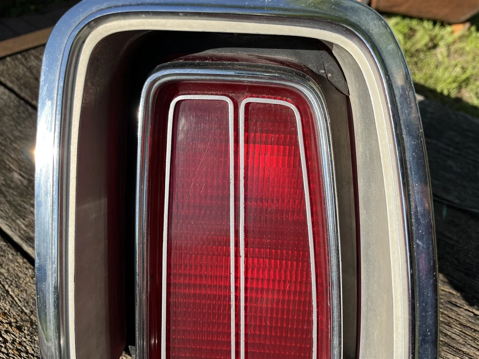 1974 1975 Chrysler Newport Right Tail Light Assembly OEM 74 75 - Image 3 of 4